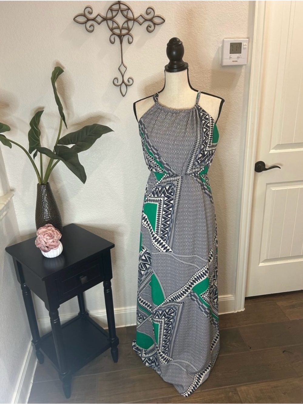 Alya Black & Green Geometric Halter Maxi Dress - Picture 3 of 6